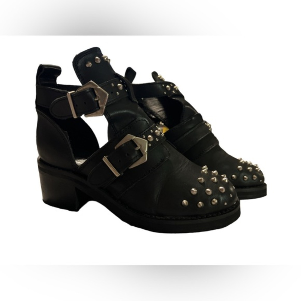 Topshop Arabel Studded Cutout Ankle Boots Size 36 MSRP $180‎ EUC